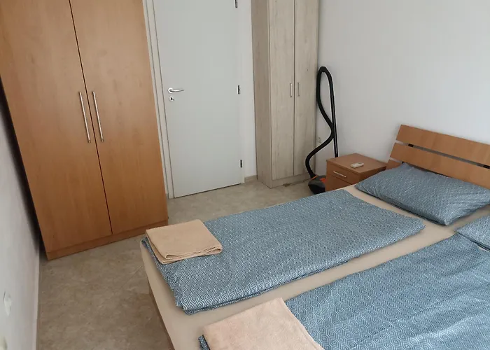 Silversprings Lucie Слънчев бряг