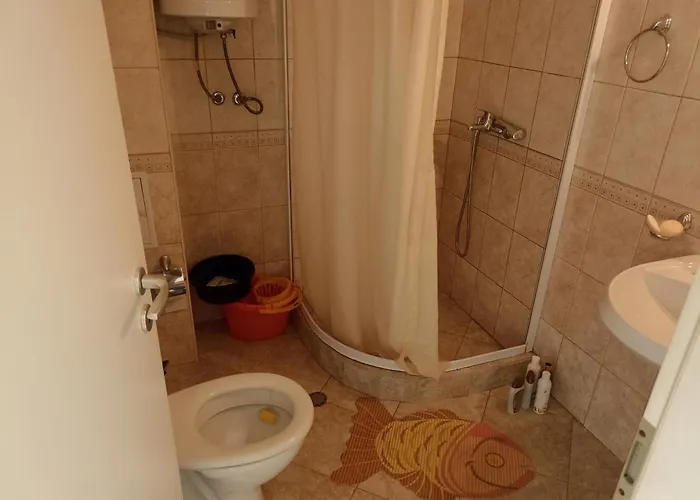 Апартамент Silversprings Lucie *