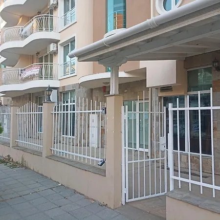 Silversprings Lucie Slantschew brjag